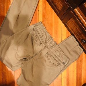 Excellent condition used Gap Women's Size 2 Army
